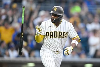 Miguel Andujar Back With Padres After Stay On Injured List