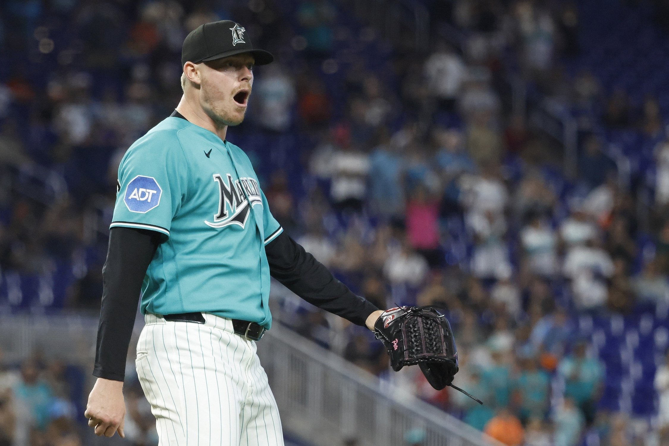 More information about "Buy or sell, Miami Marlins need to fix Pete Fairbanks ASAP"
