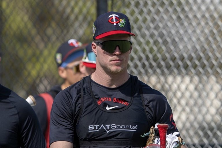 Twins "Captain America" Plays Real American Hero