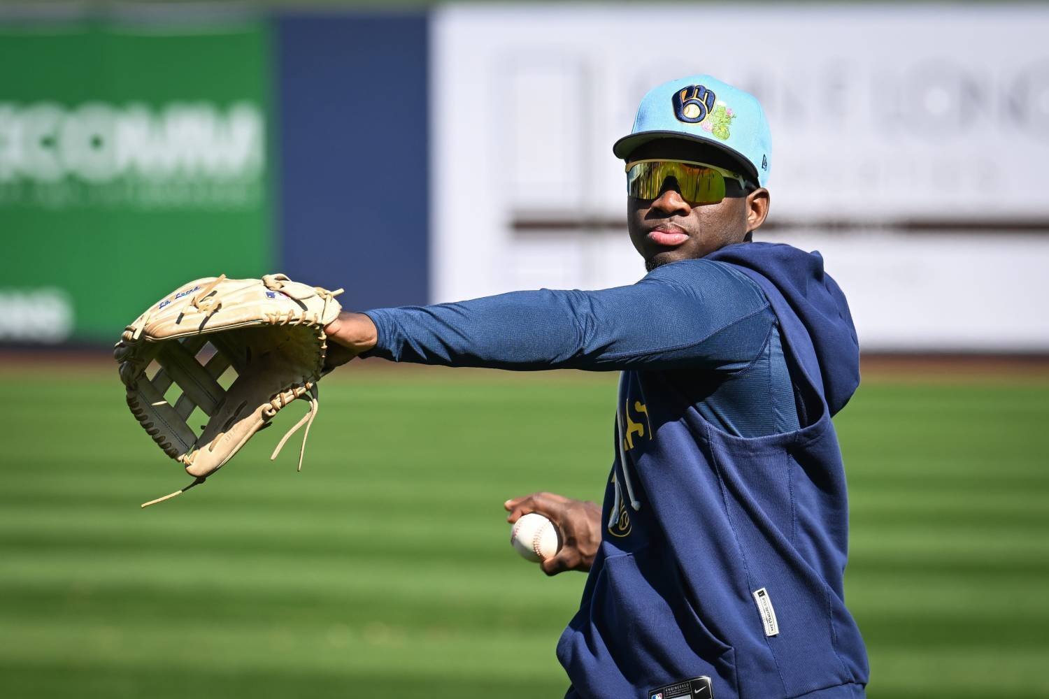 More information about "Luis Lara Called Up By Brewers To Make MLB Debut"
