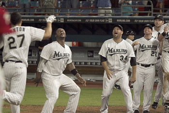 15-year Marliniversary: Stanton's walk-off blast caps comeback as Marlins top Phillies
