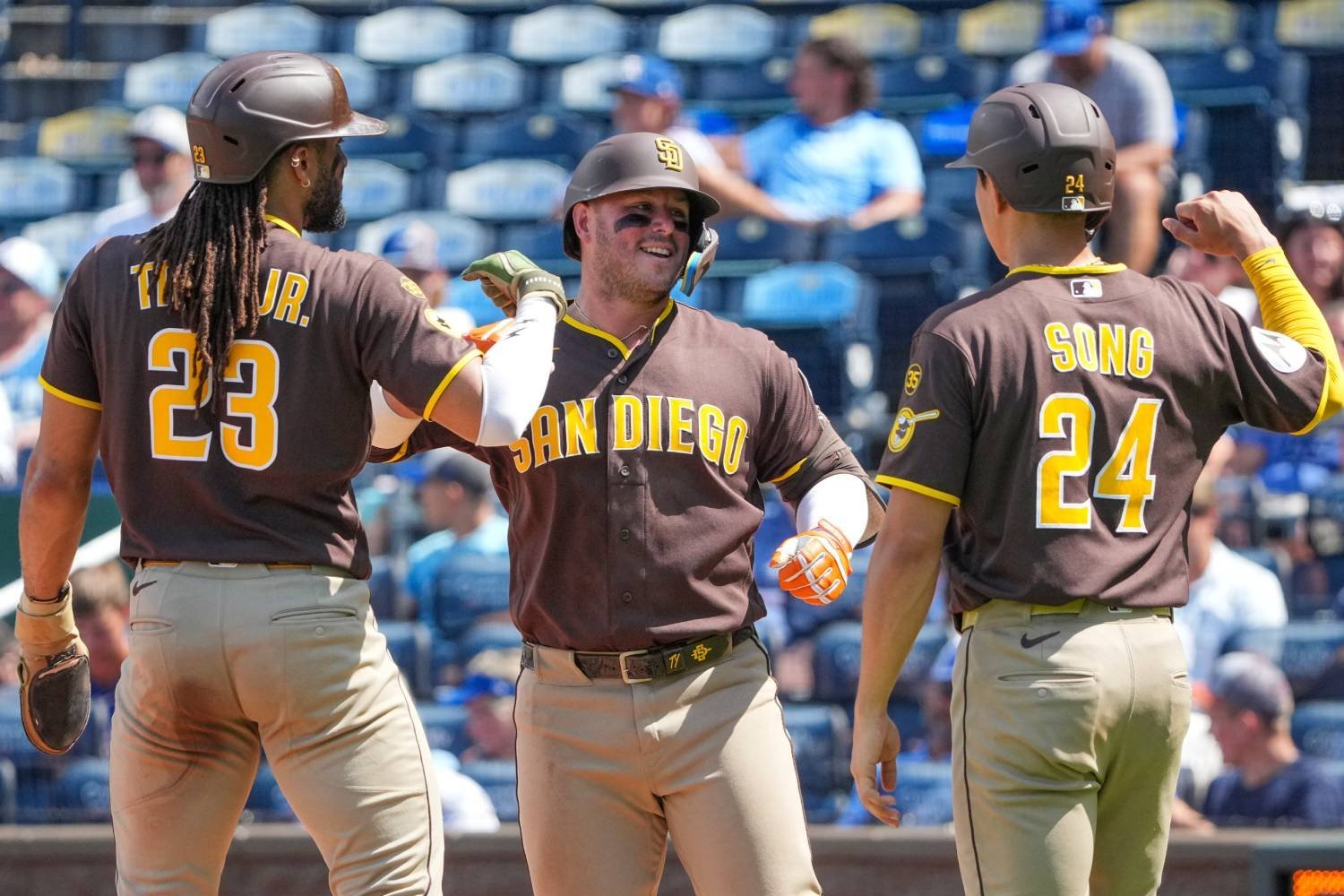 More information about "Padres Week in Review: Sunday Fun Day Salvages Lost Weekend"