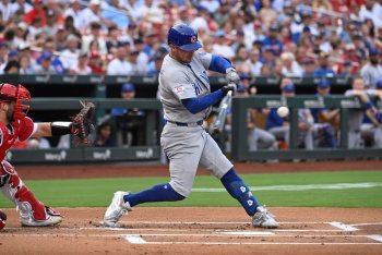 How Alex Bregman Got Right at the Plate, by Turning Inward and Letting It Travel