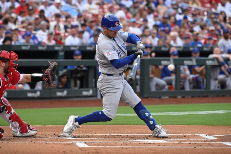 How Alex Bregman Got Right at the Plate, by Turning Inward and Letting It Travel