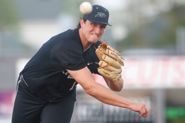 First-Round Draft Pick Coleman Borthwick Signs With Padres