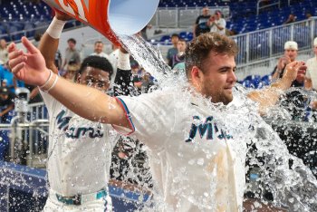 Struggling Marsee walks it off for the now 50 win Marlins