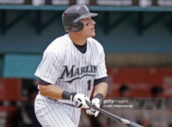 20-year Marliniversary: Jacobs' pinch-hit walk-off double caps Fish win over Brewers