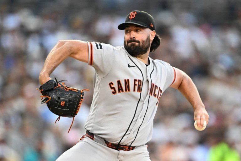 Padres In The Market For Giants' Robbie Ray