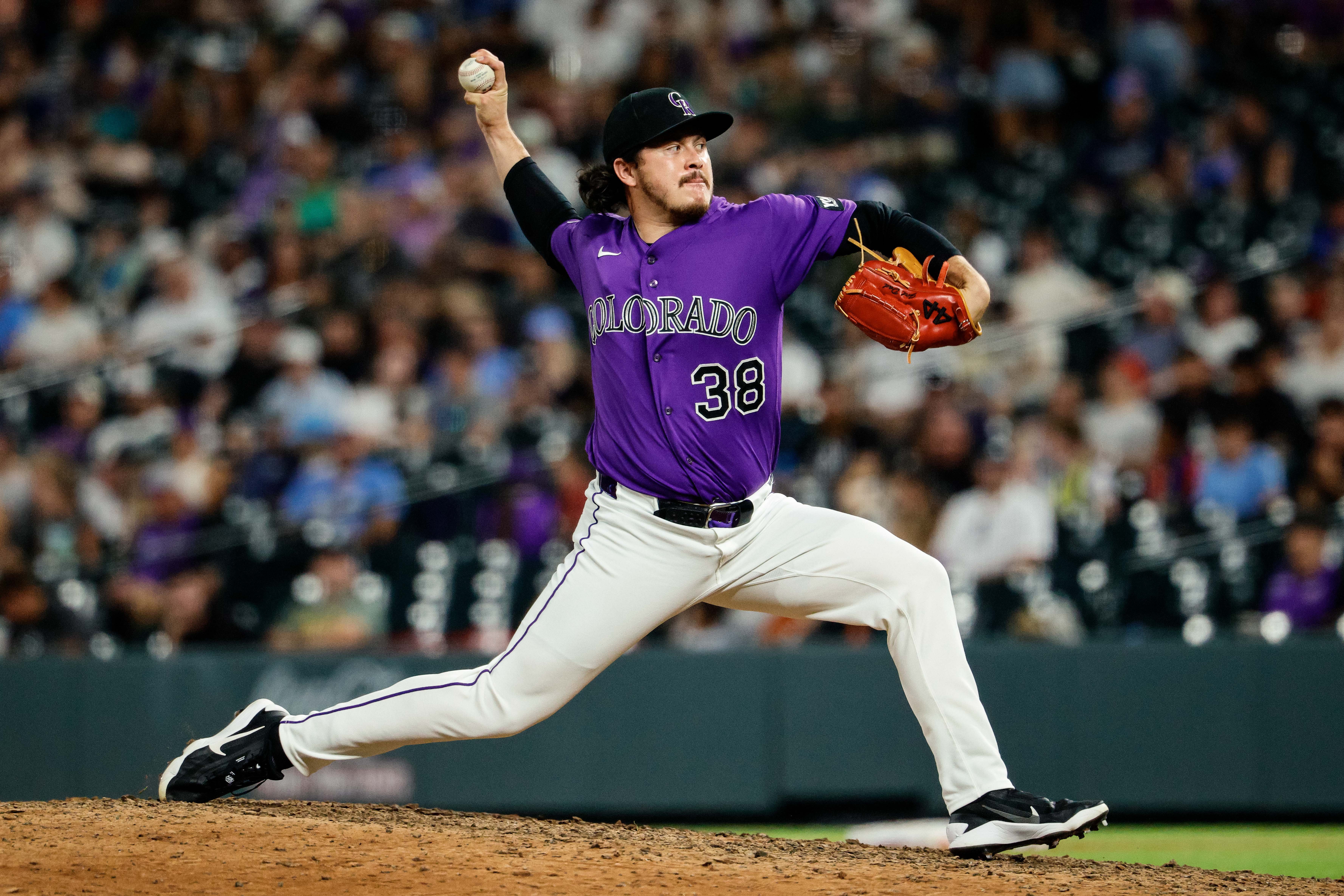 More information about "Marlins acquire Victor Vodnik in exchange for Connor Norby, Aiden May"