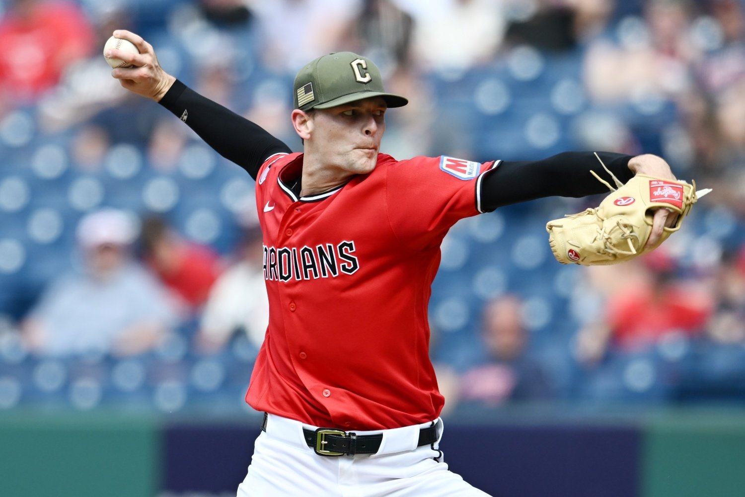 More information about "Brewers Deal for Short-Term Relief, Long-Term Catching in Deadline Deal With Guardians"