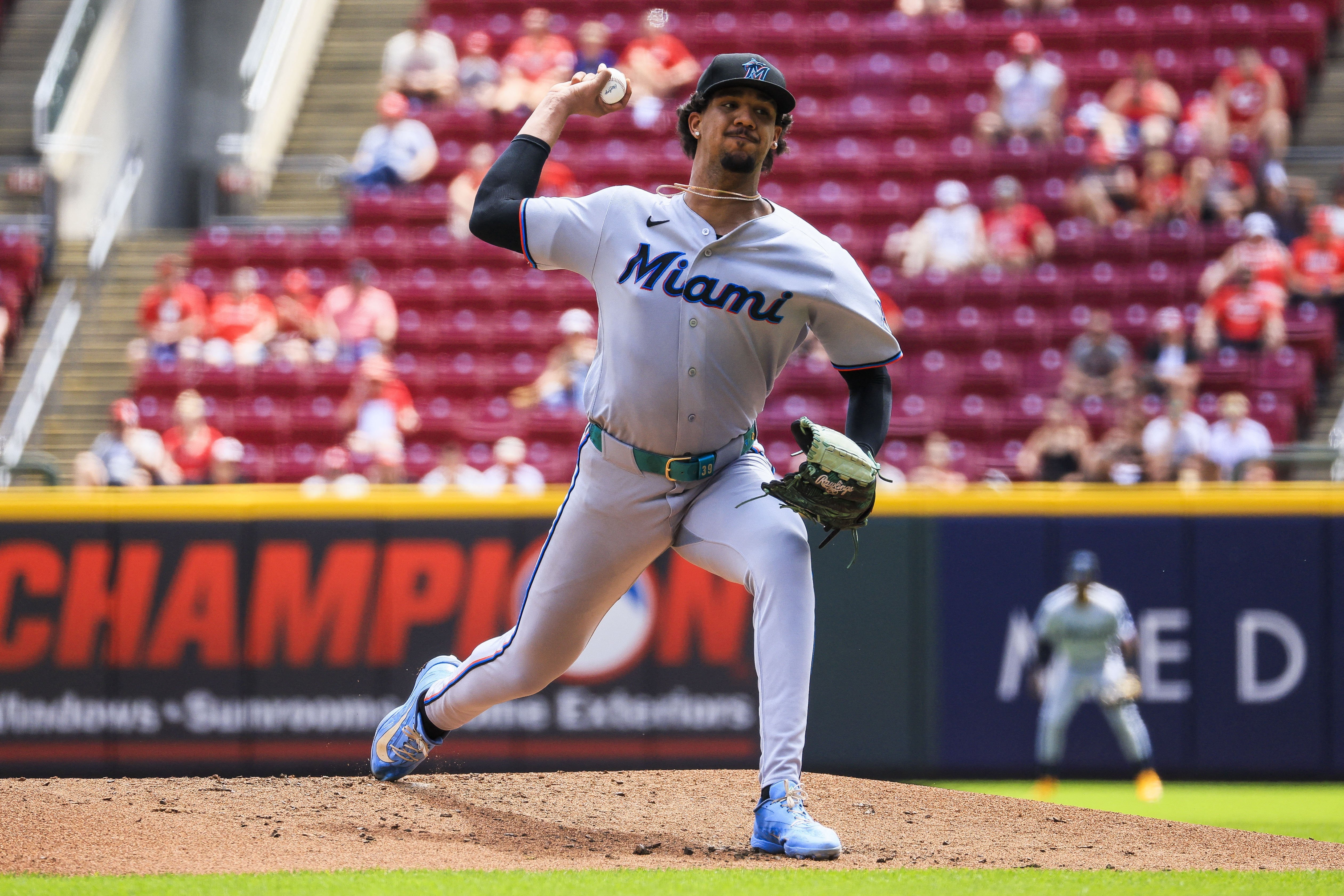 More information about "Eury Pérez continues evolution into complete pitcher with another scoreless outing"