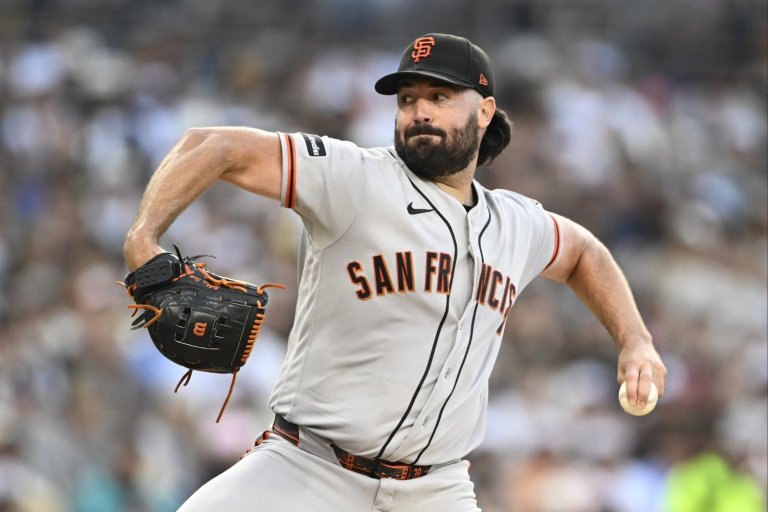 Robbie Ray Is Walking A Timing Tightrope Ahead of His Padres Debut
