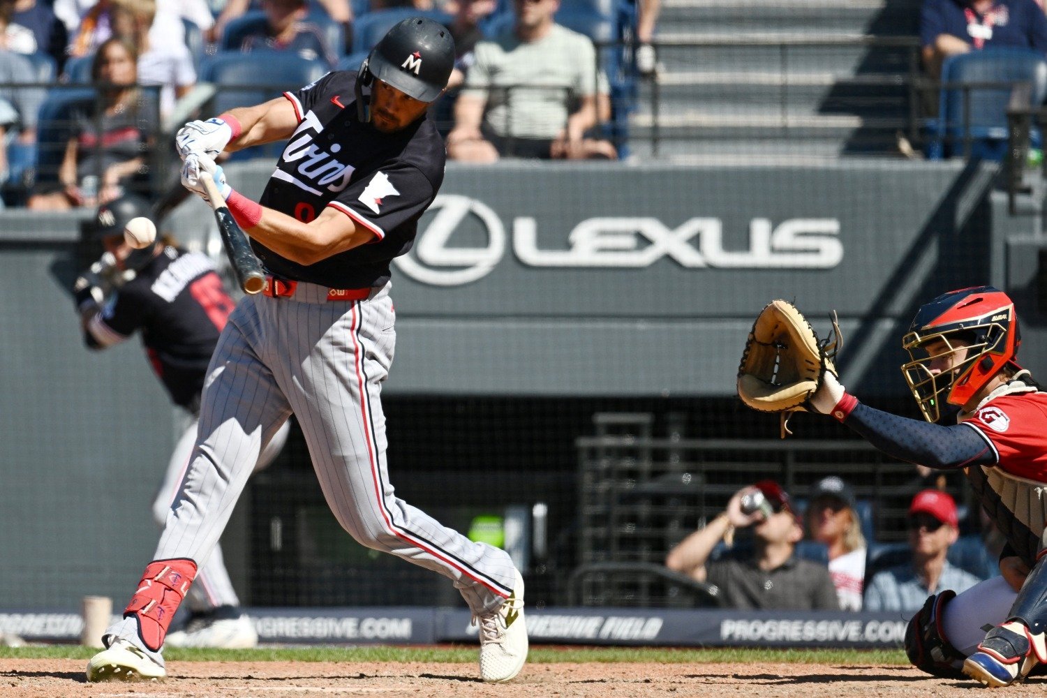 More information about "An Extreme Approach Has Caught Up to Trevor Larnach in Ugly Fashion"