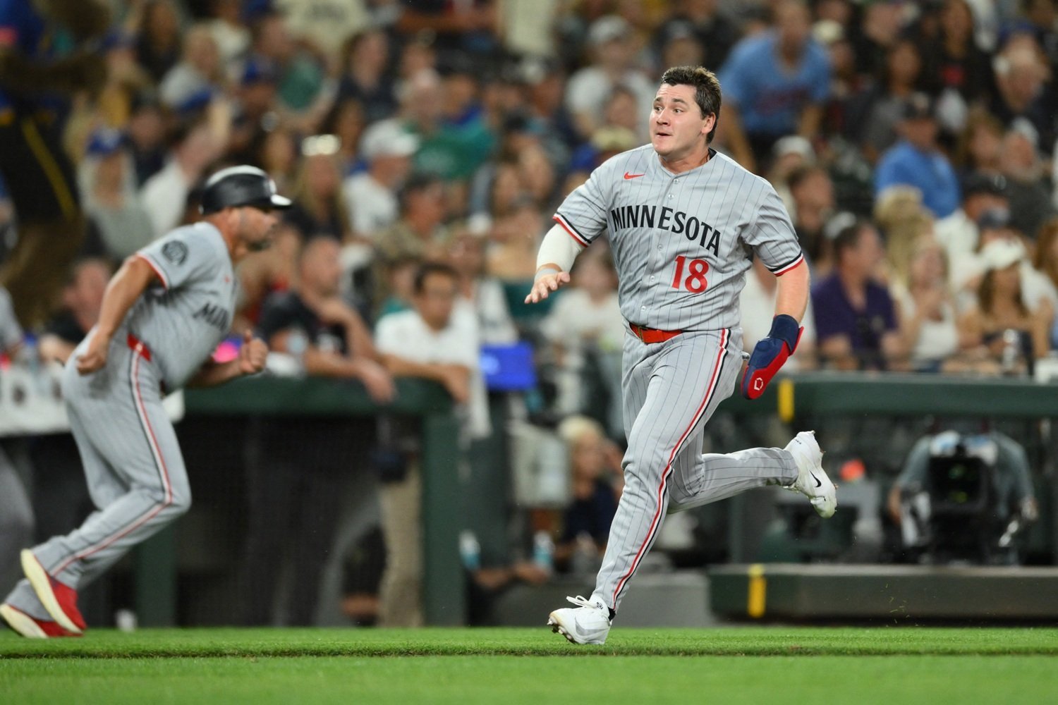 More information about "Twins 5, Mariners 3: Big Blasts Push Minnesota Over .500"