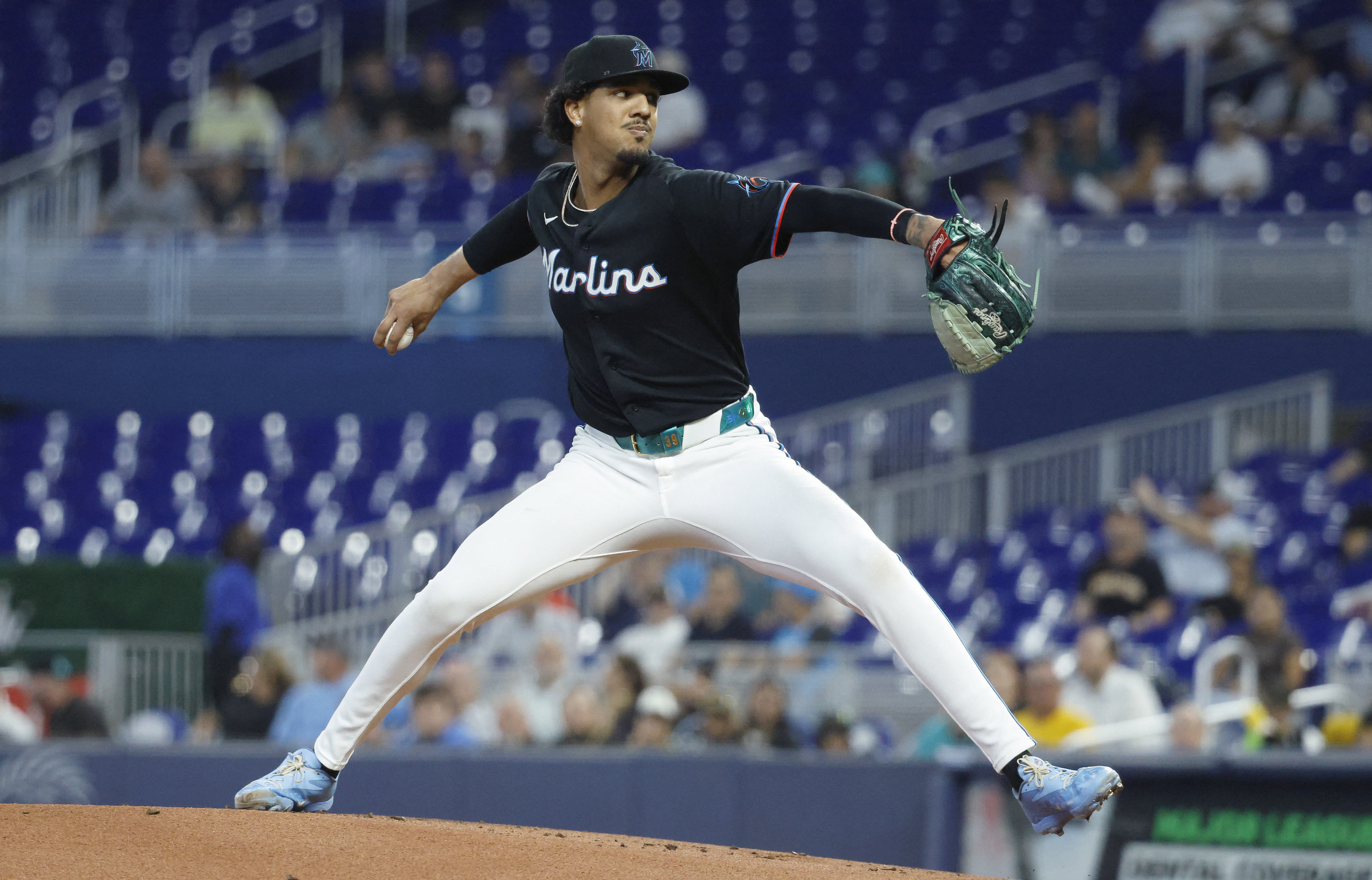 More information about "How one start changed everything for Eury Pérez"