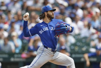 Dylan Cease Is Pitching Differently, and It Could Win Him the Cy Young