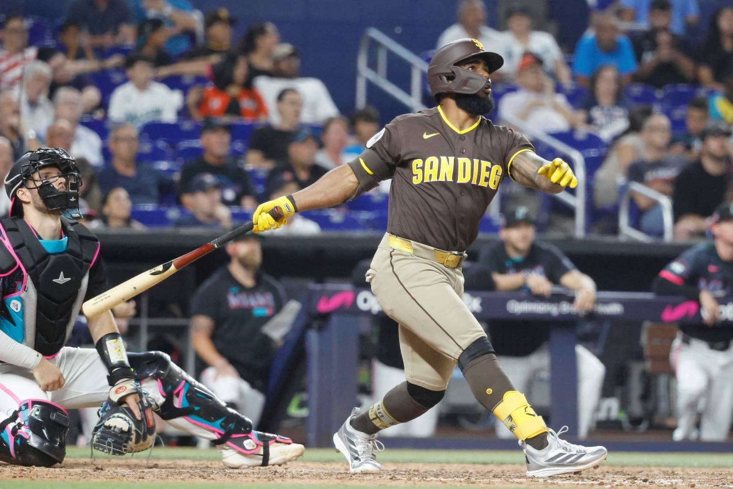 More information about "Brewers Won't Recognize the Luis Rengifo They See With the Padres"