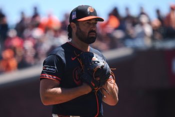 BREAKING: Padres Trade For Giants Starter Robbie Ray