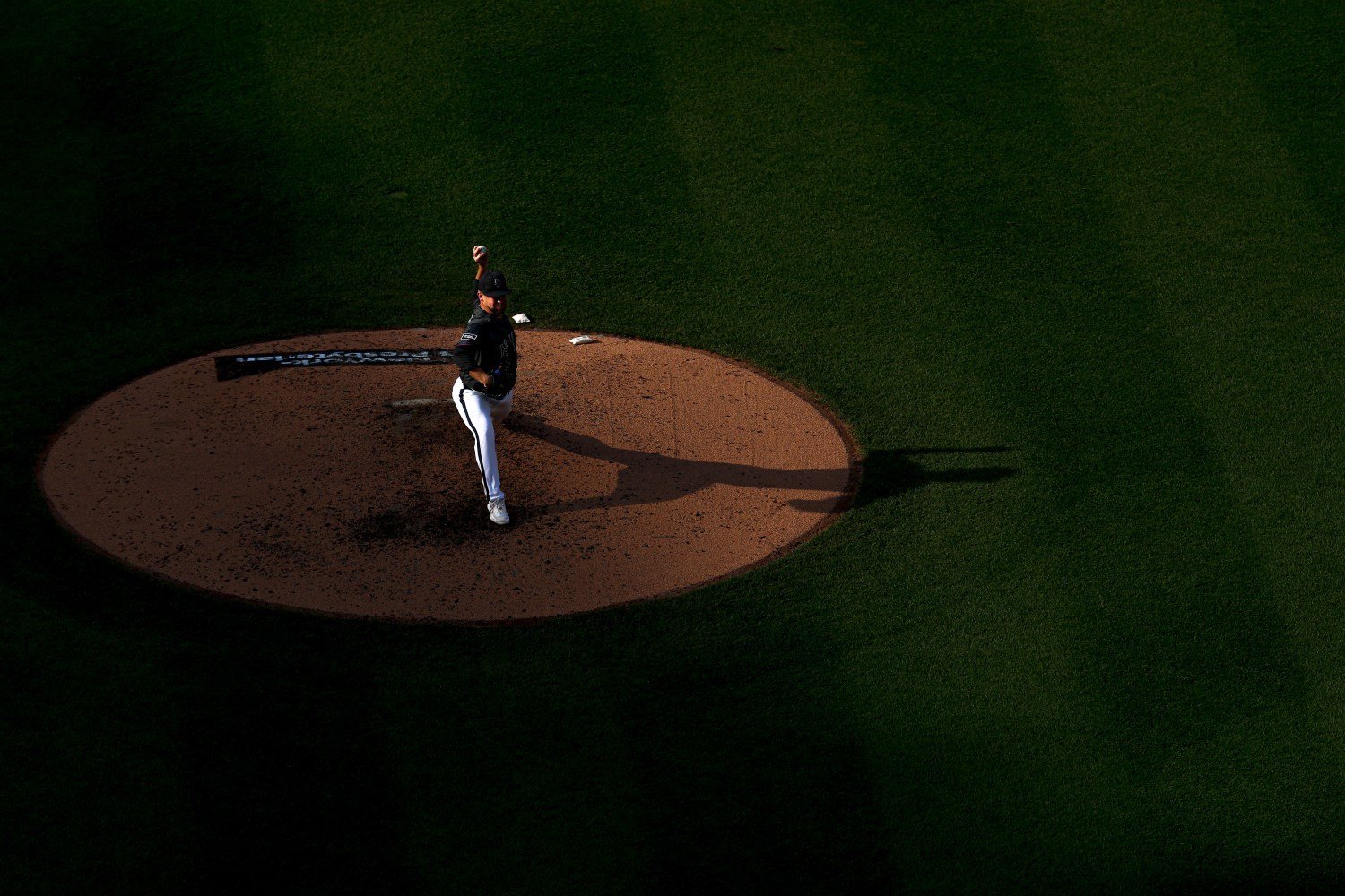 More information about "The Twins Have Never Before Spent Like This at a Trade Deadline"