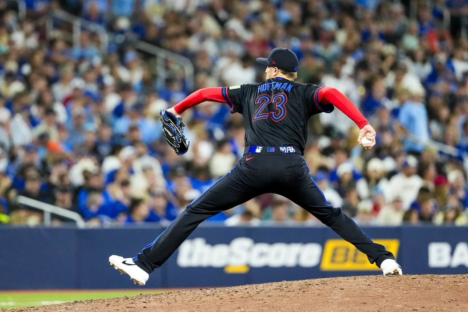 More information about "Three Springs Ago, the Twins Told Jeff Hoffman to Throw More Sliders—It Remade His Career"