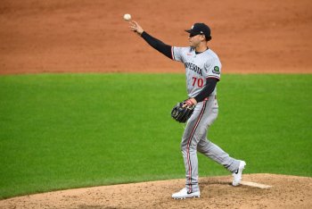Twins Underperforming Alex Jackson Clubhouse Leadership Metric