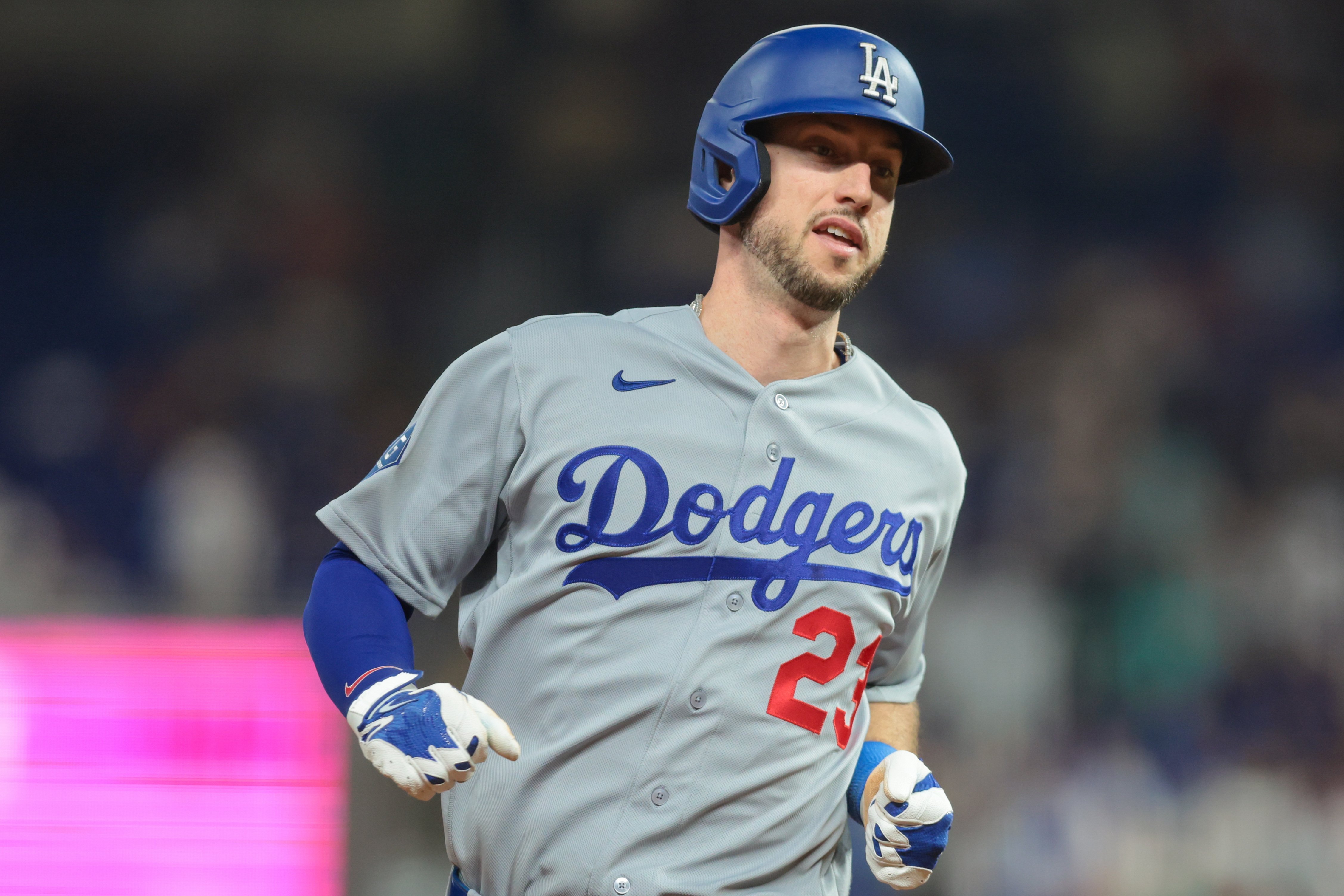 More information about "No Ohtani, no problem for the Dodgers"