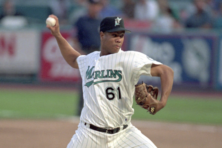 30-year Marliniversary: Hernández makes MLB debut as Marlins rout Braves