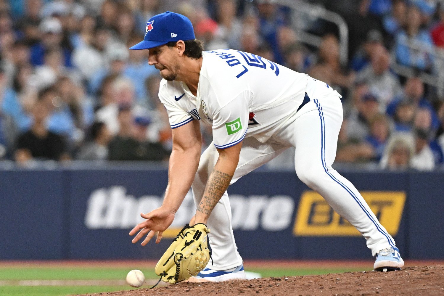 More information about "Blue Jays DFA Michael Lorenzen, Call Up José Rodríguez"