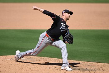 The Twins’ Bullpen Has Walked Their Way Into a Big Problem