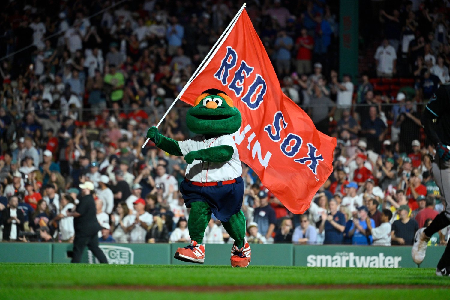 More information about "Red Sox Report Cards: Team Grades for August"