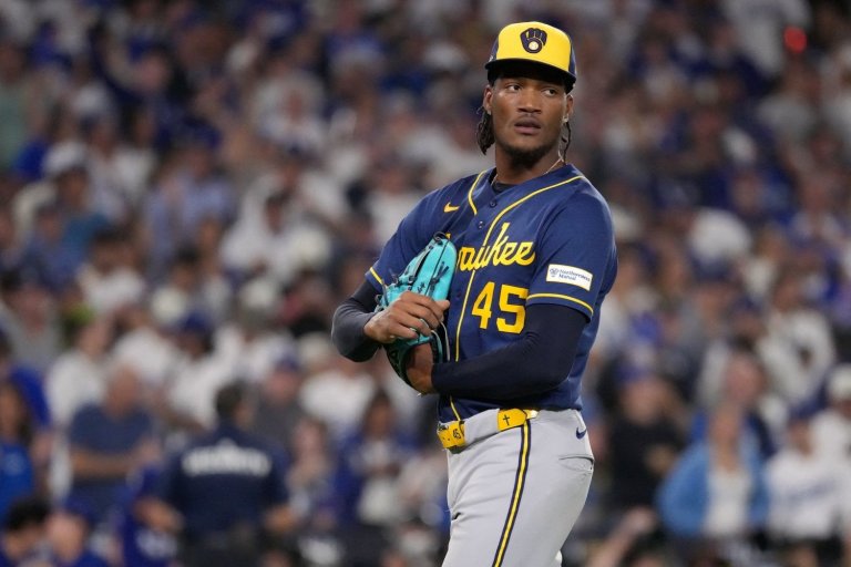 It's Time for Pat Murphy to Ease Off Abner Uribe