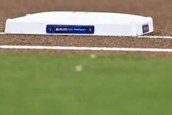 Padres Sign 6 International Free Agents