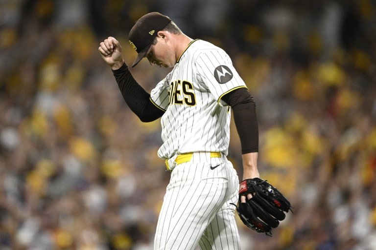 Can Brewers Wait Out Padres' Bullpen in NLDS?