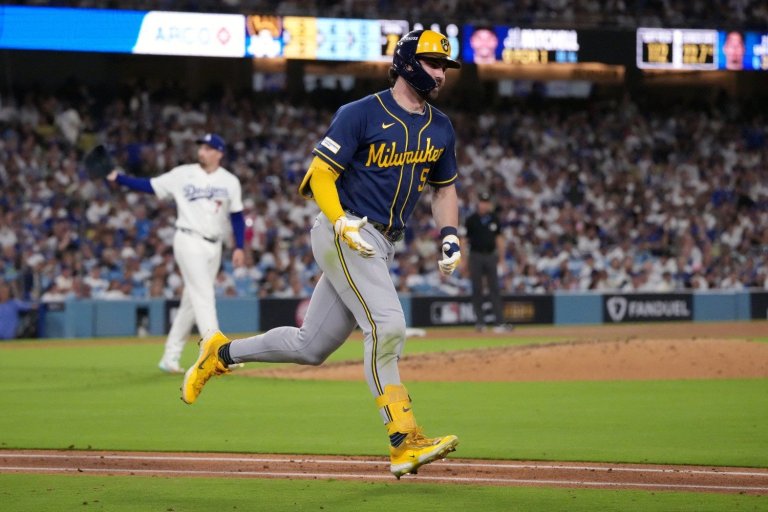The Brewers Are Hitting the Home Runs They Need to Win in the Postseason