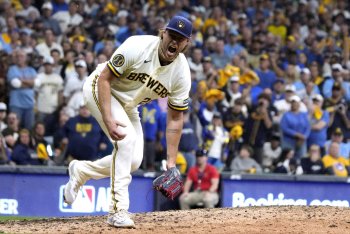 It Wasn't Pretty, But Brewers Did What They Needed to Do in NLDS Game 1 Win